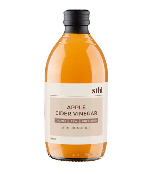 Organic, raw, and unfiltered apple cider vinegar